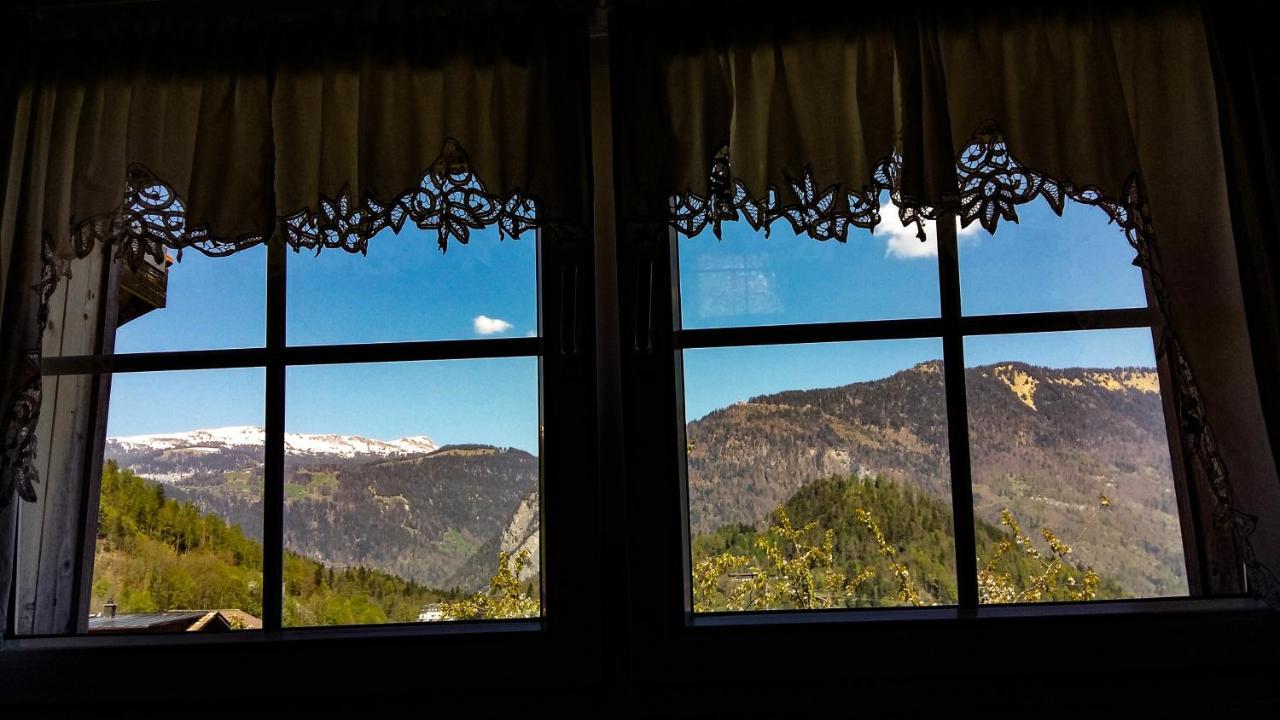 Swiss Holiday House Wilderswil Bagian luar foto