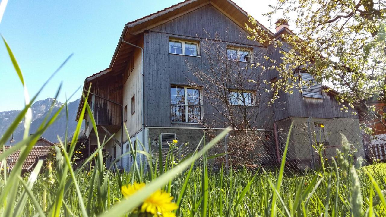 Swiss Holiday House Wilderswil Bagian luar foto