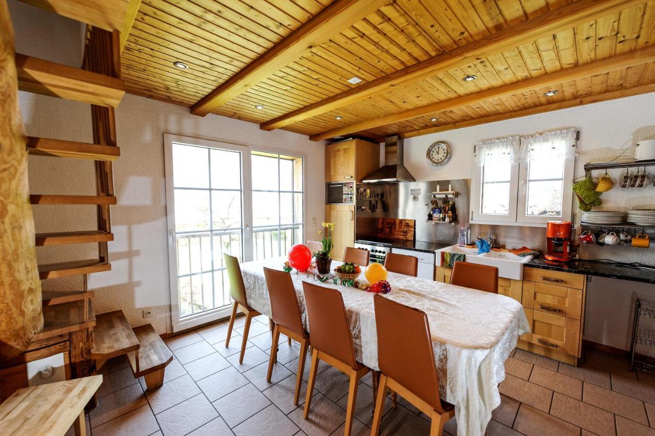 Swiss Holiday House Wilderswil Bagian luar foto