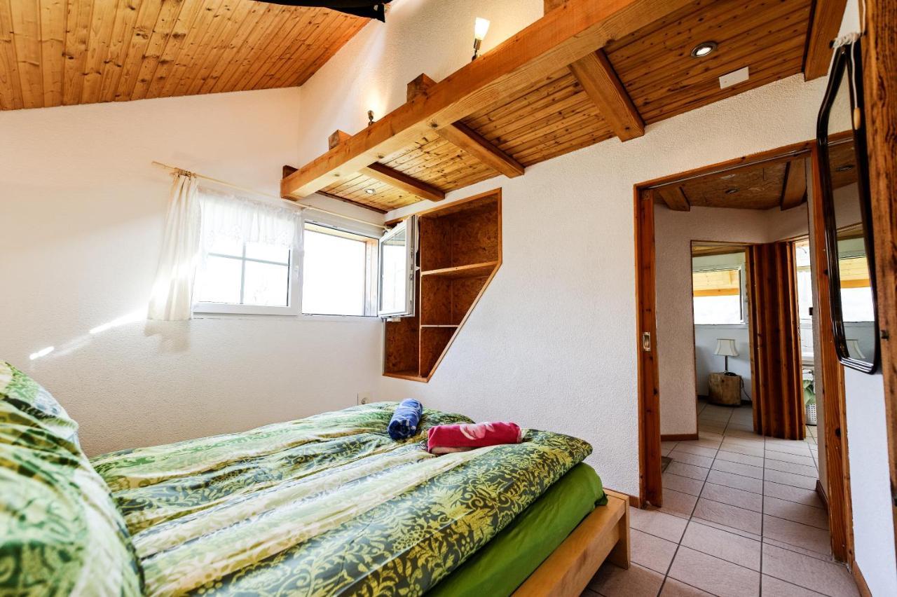 Swiss Holiday House Wilderswil Bagian luar foto